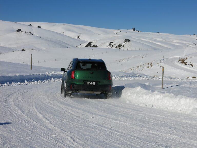 AUTO BILD test guma 2026: 225/55 R18 — SUV · cjelogodišnje gume — Goodyear Vector All Season 4
